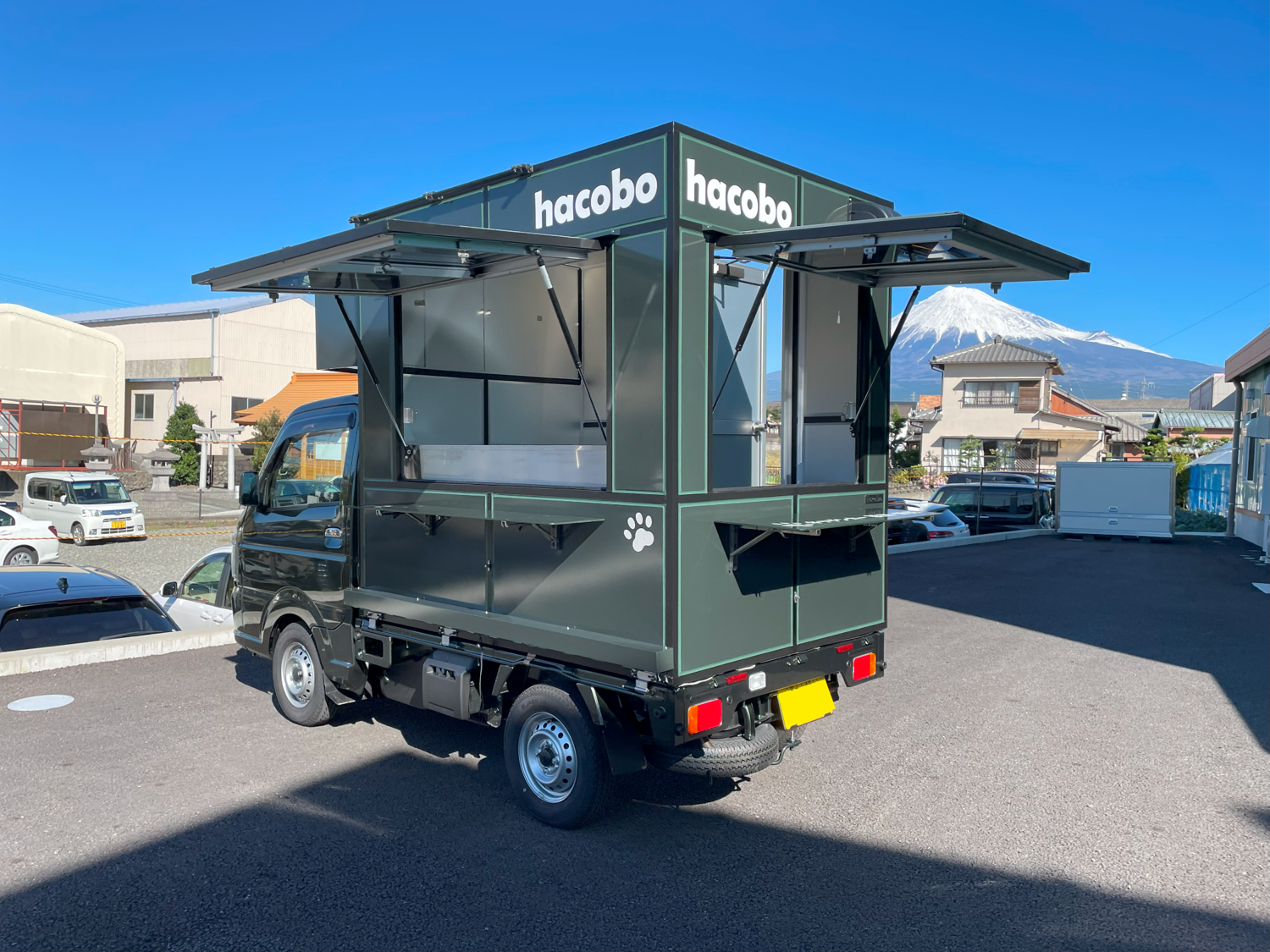 販売窓2面のキッチンカー（カーキ）窓跳ね上げ